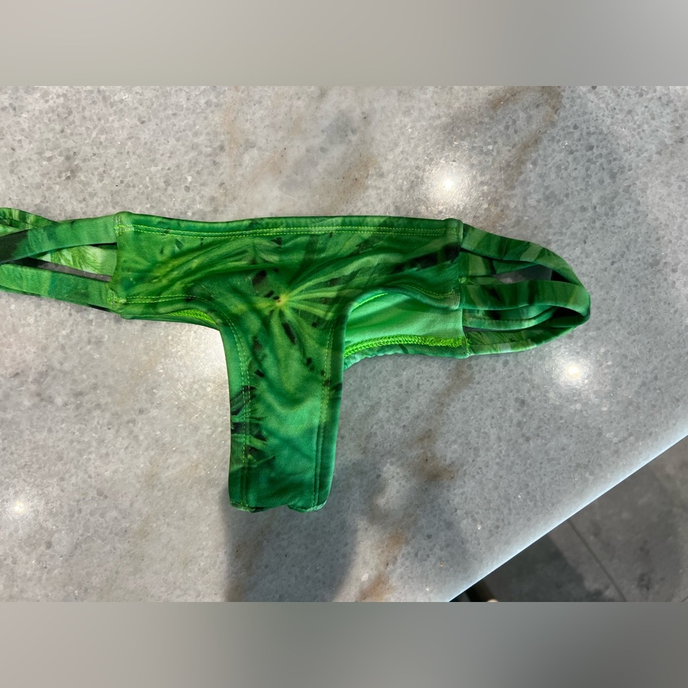 Pakaloha Tropical Green bikini Bottoms